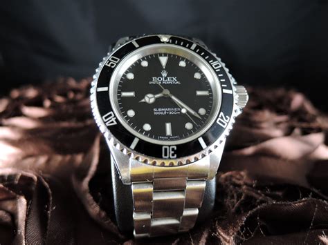 1999 rolex submariner value.